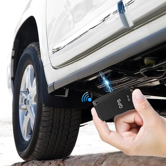 Traceur GPS voiture UltraSafe sous véhicule